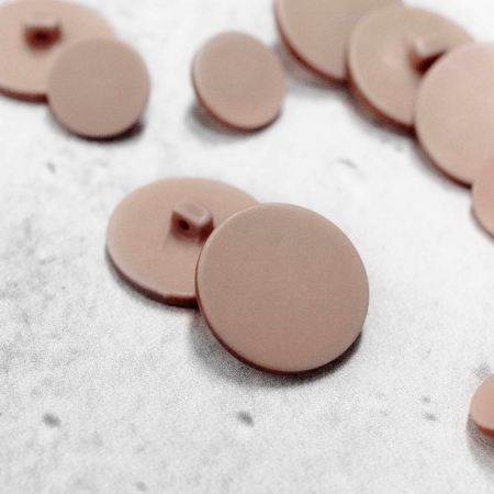 GUZIK PLASTIKOWY No.275 (2,3 CM)