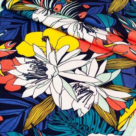 TKANINA LEŻAKOWA KWIATOWY SZKIC