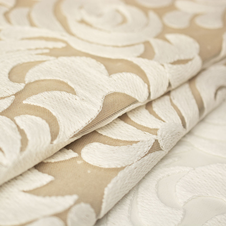 KORONKA GIPIUROWA ECRU No. 323