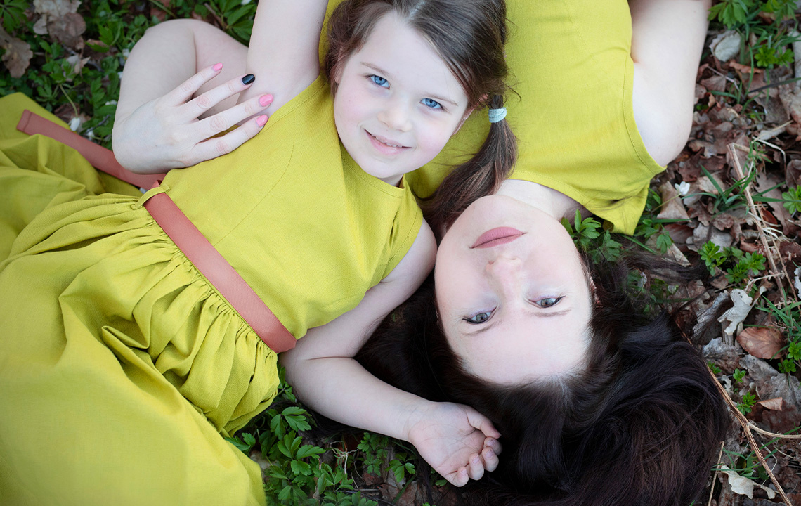 <h1>Tkanina</h1>

<h2>Mercedes</h2>
